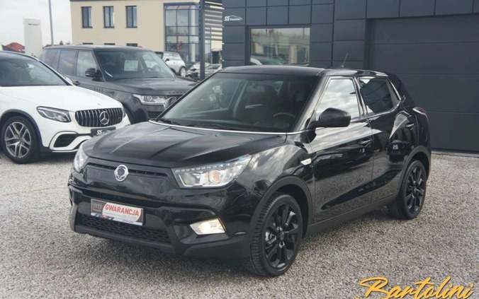 SsangYong Tivoli cena 35900 przebieg: 116000, rok produkcji 2016 z Żywiec małe 92